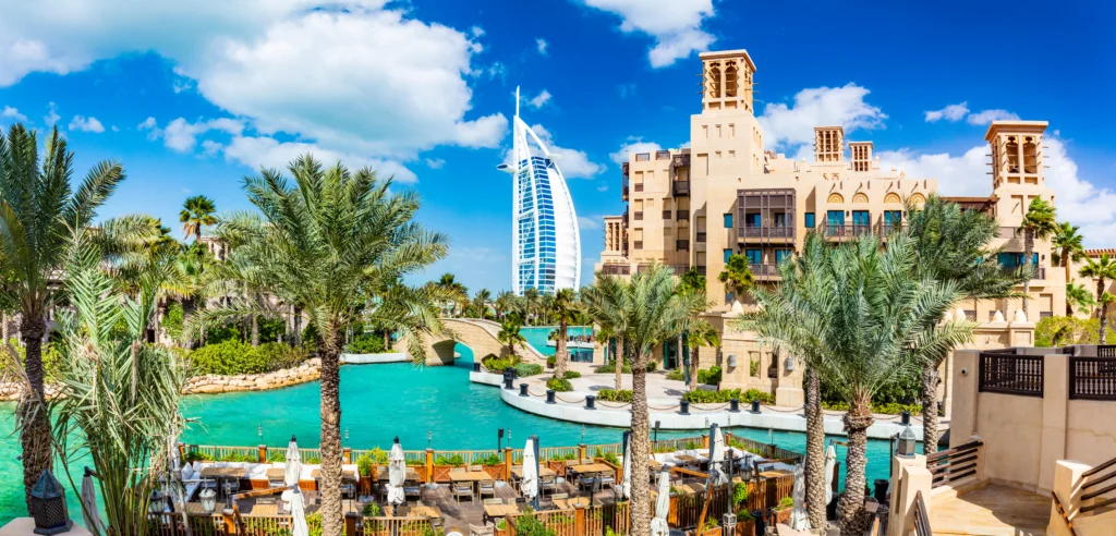 Villas de luxe sur Palm Jumeirah à Dubaï.