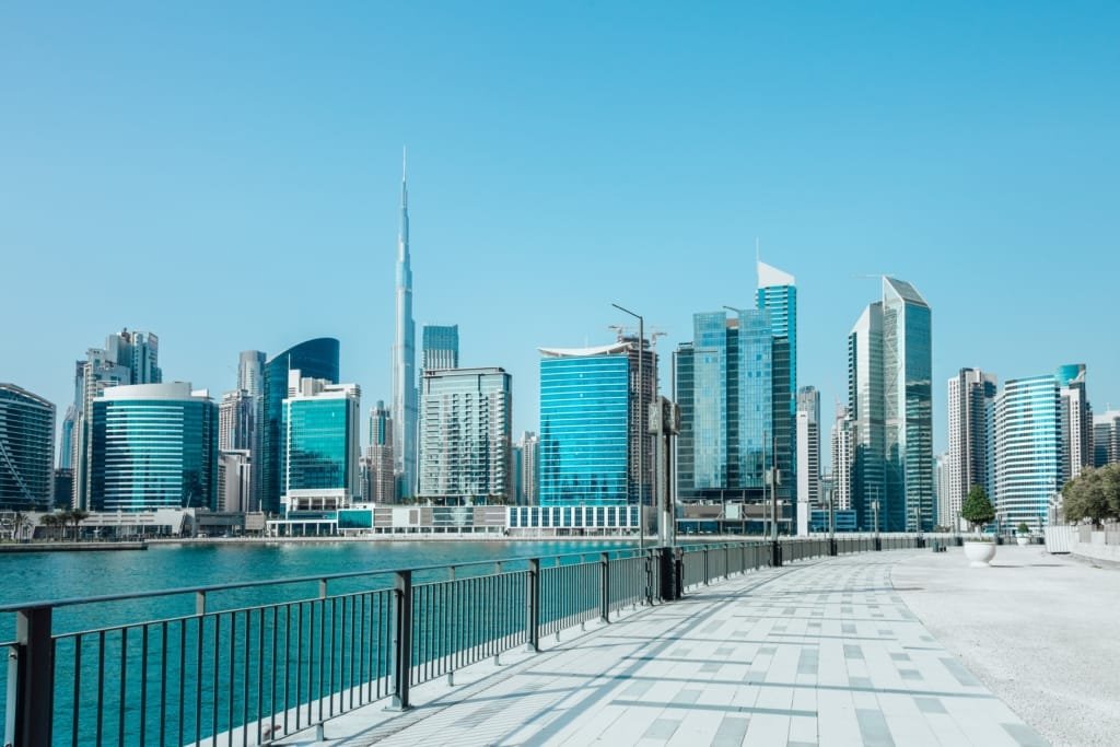 Vue aérienne de Business Bay, le quartier d’affaires de Dubaï
