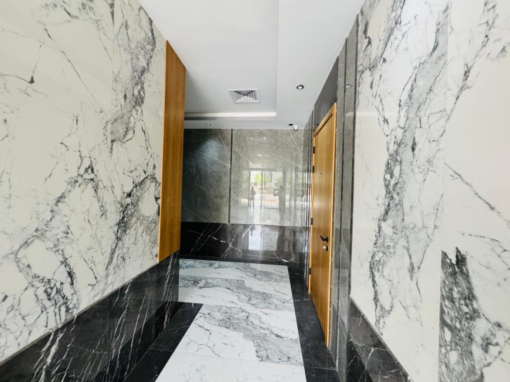 Glam Residence